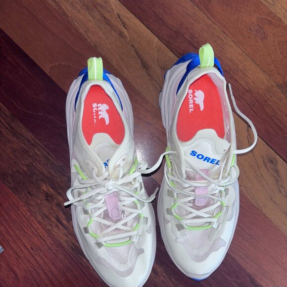 NWOT - Sorel - Kinetic Breakthru Tech Sneaker (Size: 8.5) - Picture 13 of 13
